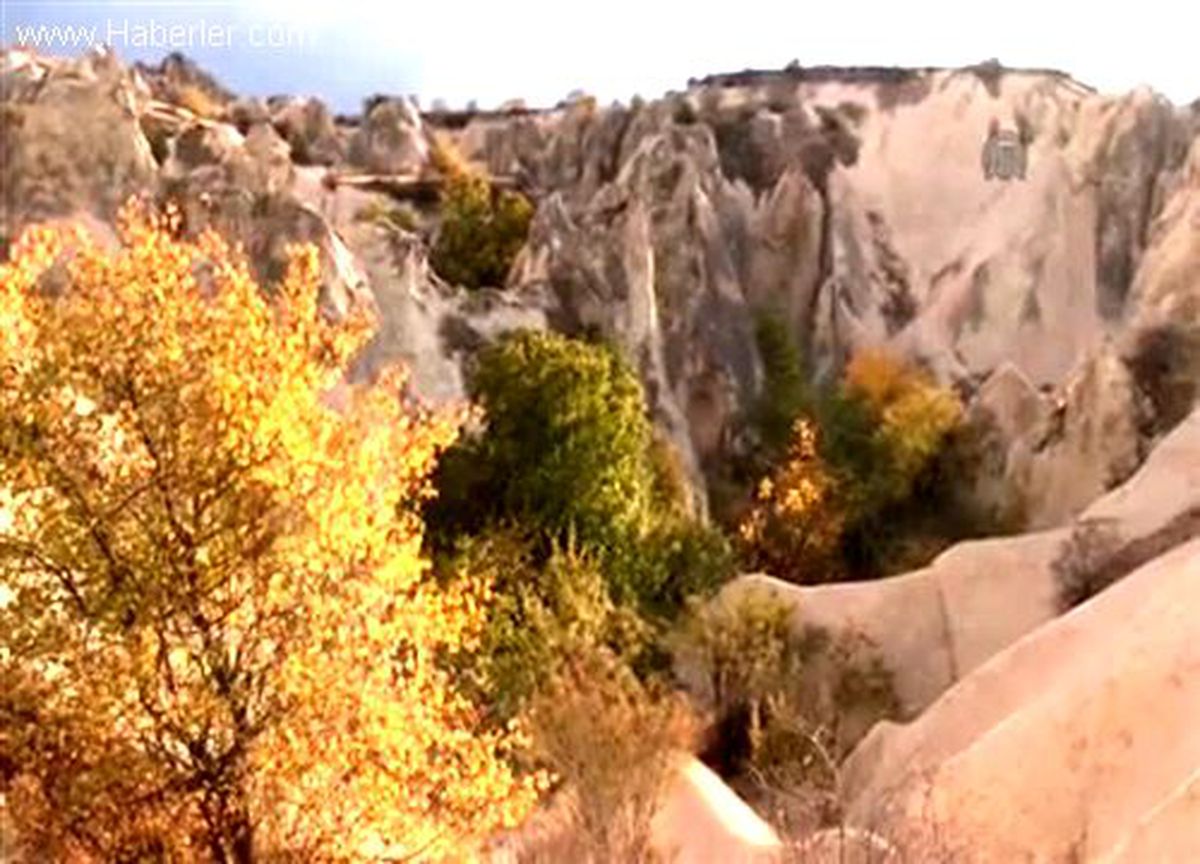 Kapadokya\'da sonbahar güzelliği