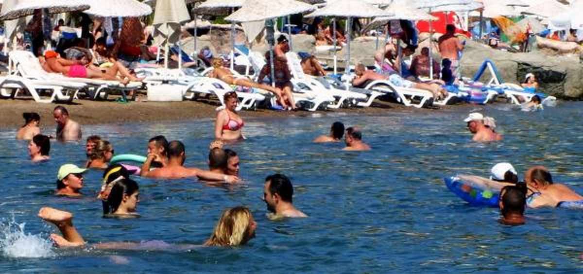 Marmaris\'te Turist Sayısında Yüzde 8\'lik Artış
