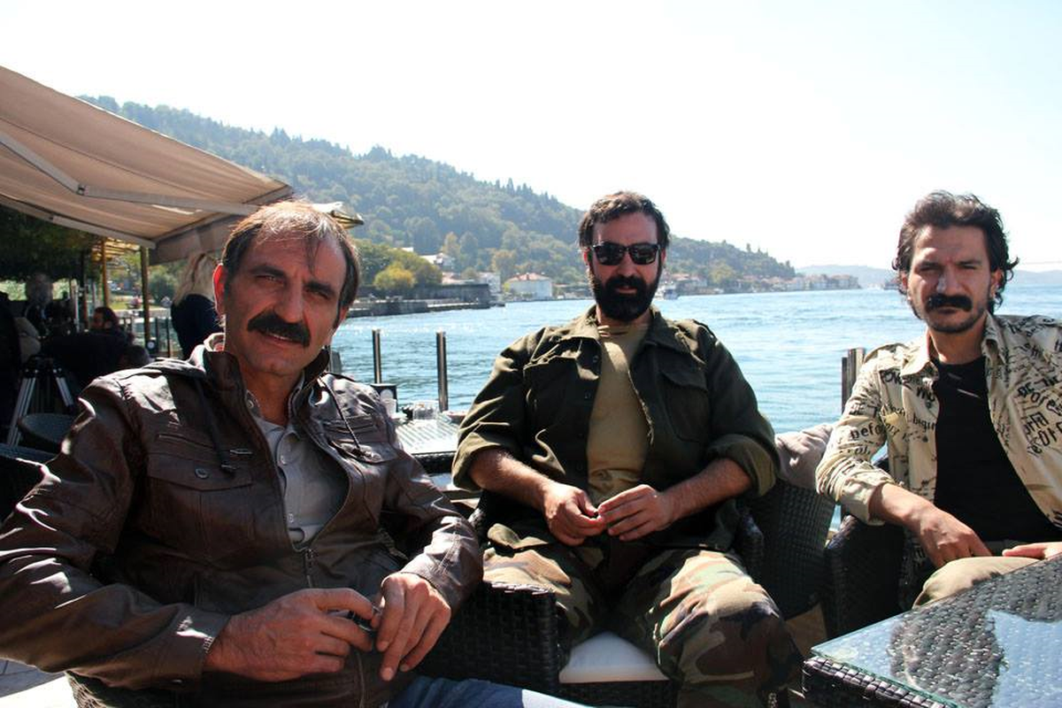 Rumeli Hisarı\'ndaki Sete Çay Molası