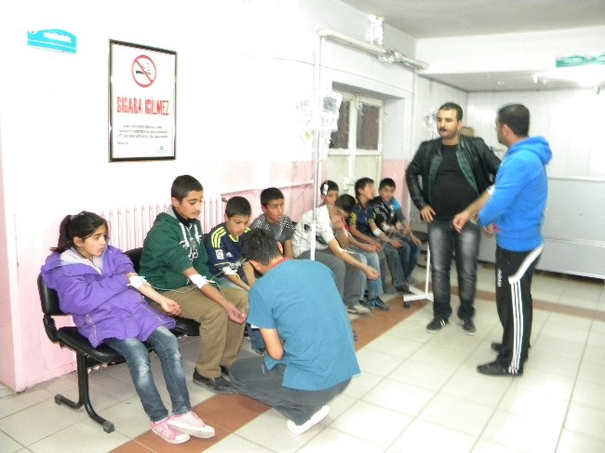 Yatılı Okulda 39 Öğrenci Zehirlendi