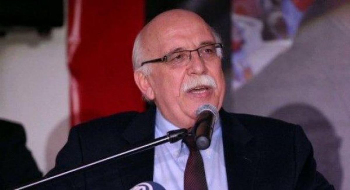 Bakan Avcı, Öğrencisi Tarafından Dövülen Öğretmen Zambak\'ı Telefonla Aradı