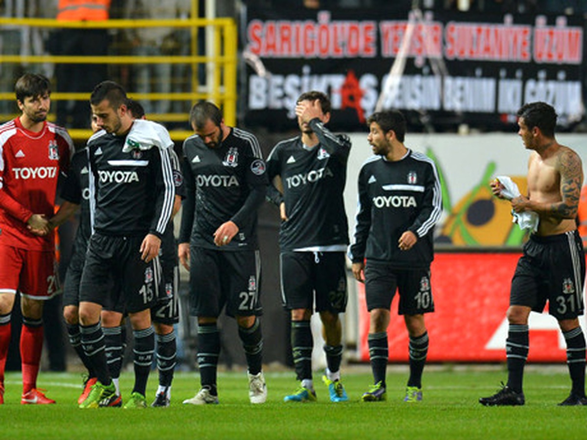 Beşiktaşlı Futbolcuları Corona Virüsü Yaktı