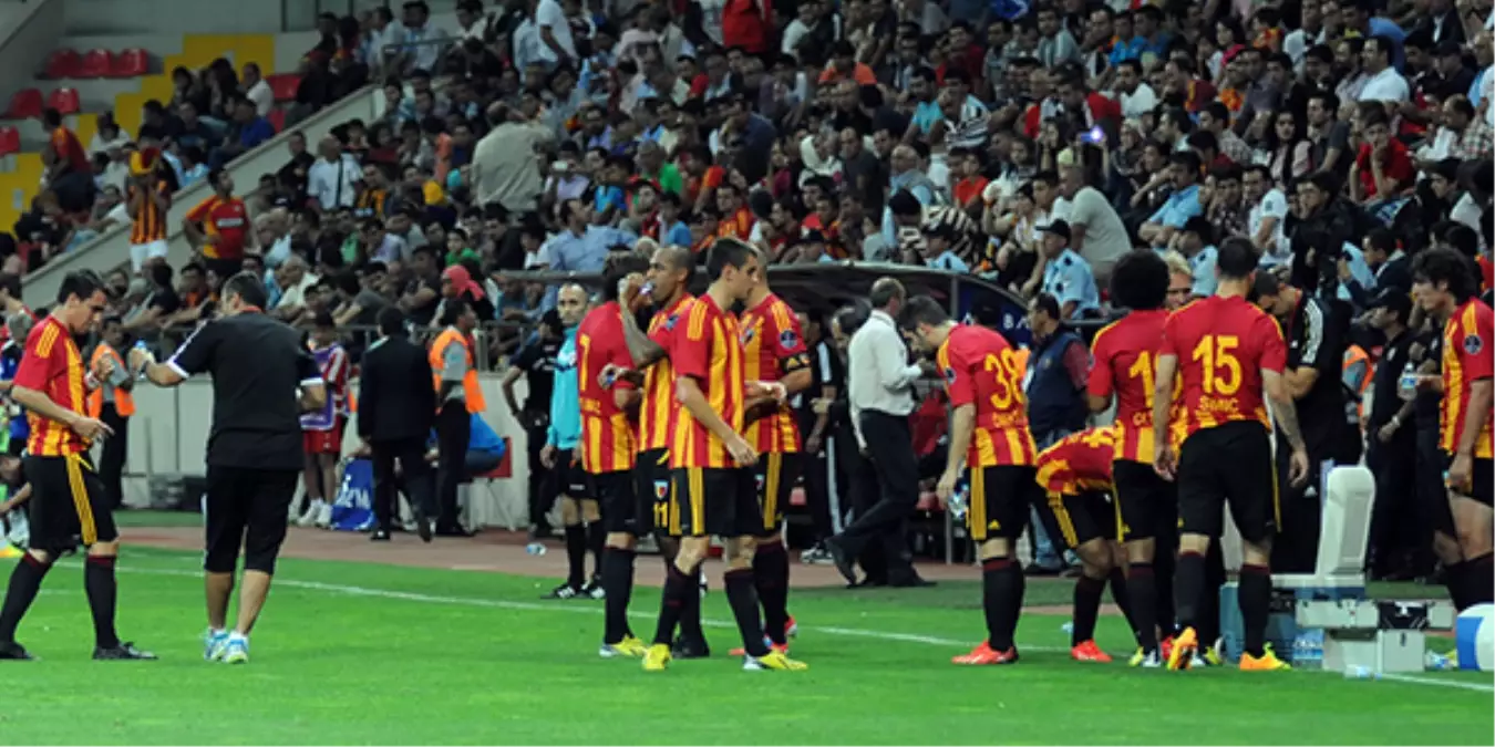 Kayserispor\'da Moraller Bozuk