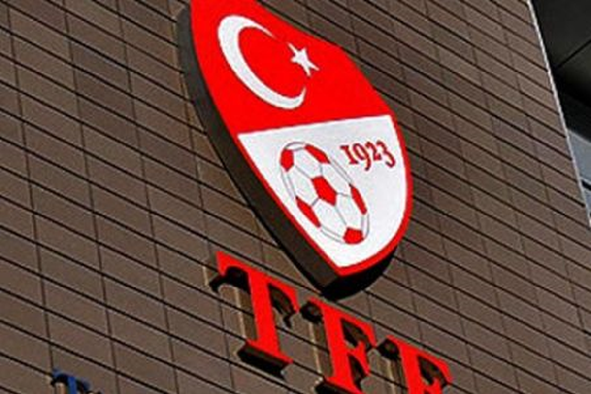 TFF: Aziz Türk Milletinin Cumhuriyet Bayramı\'nı Kutluyoruz