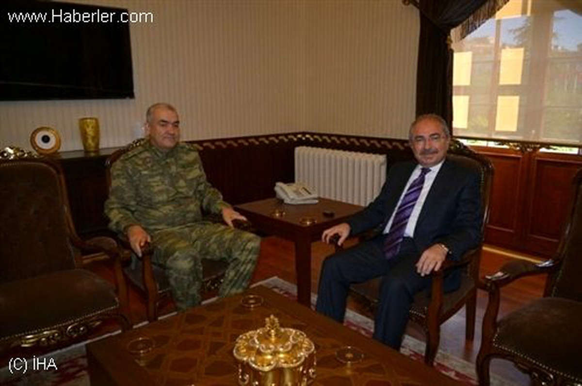 Tuğgeneral Tuğrul\'dan Vali Yaman\'a Ziyaret
