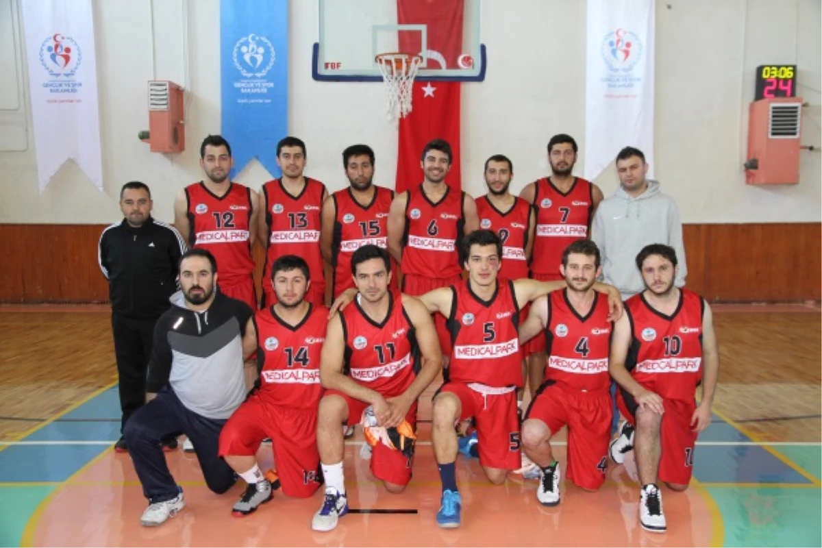 Turhal Yeni Belediyespor Galibiyetle Başladı