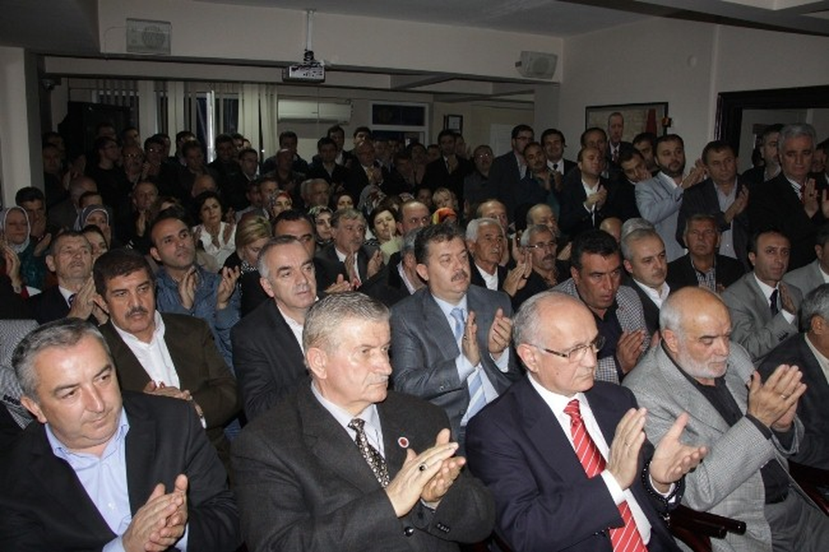 Başkan Alinur Aktaş, 3. Dönem İçin Adaylığını Açıkladı