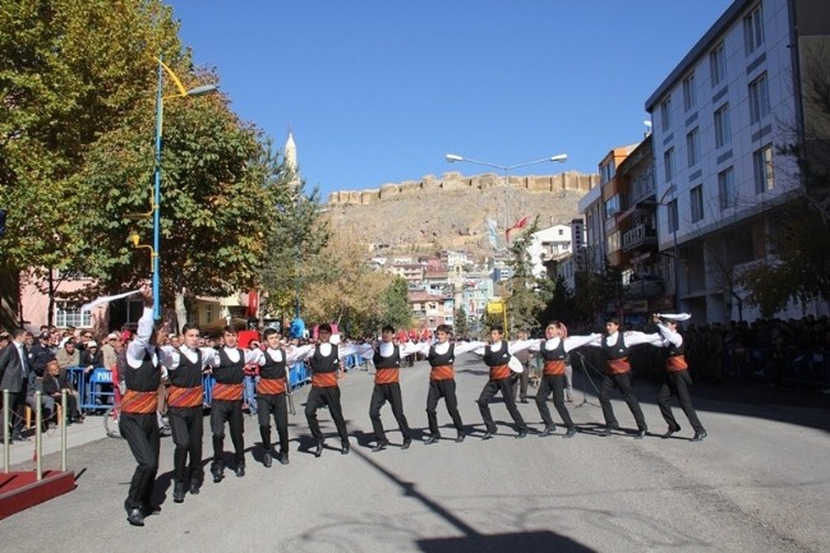 Bayburt\'ta 29 Ekim Cumhuriyet Bayramı Coşkuyla Kutlandı