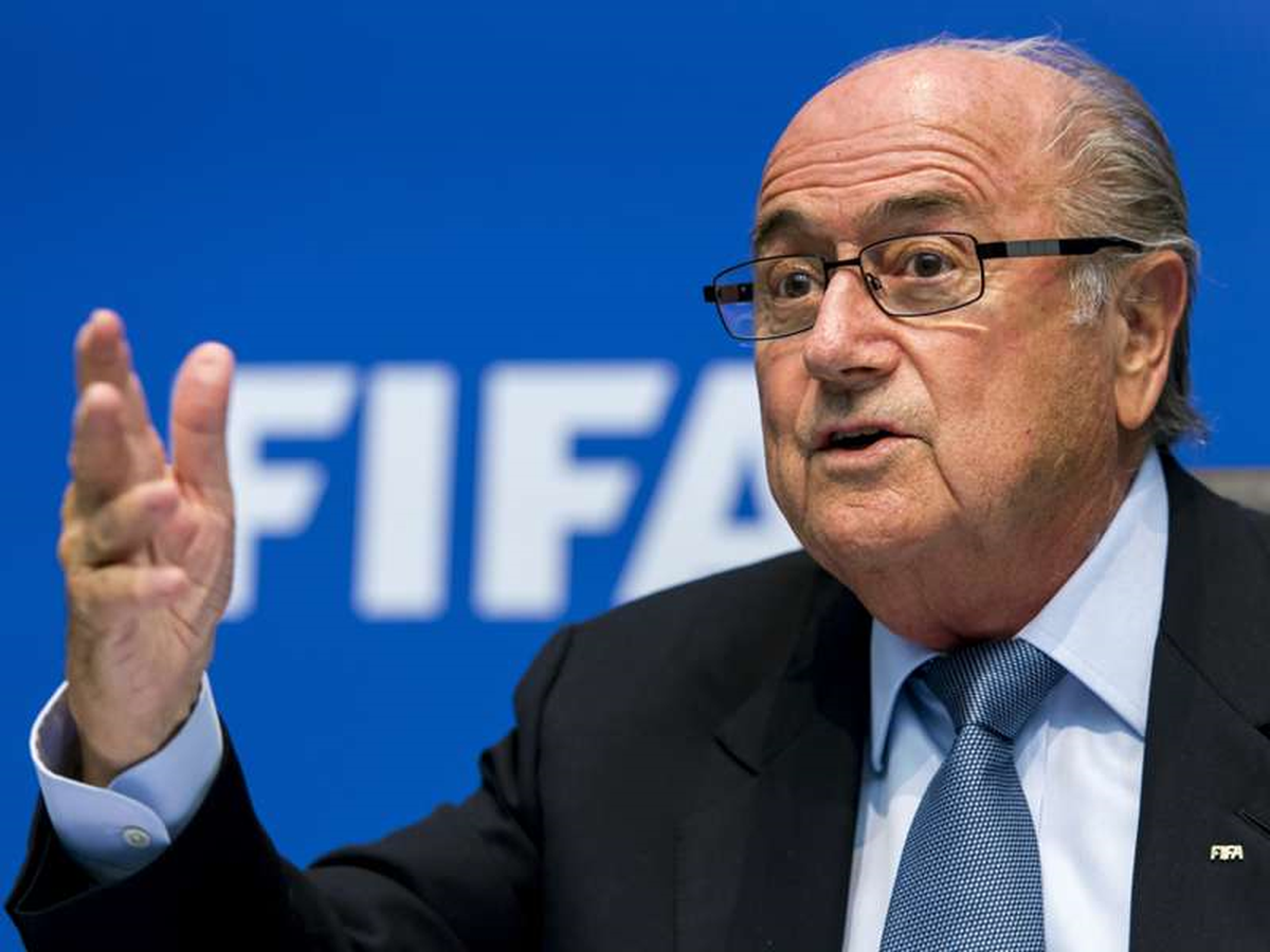 FIFA Başkanı Blatter, Ronaldo\'dan Özür Diledi