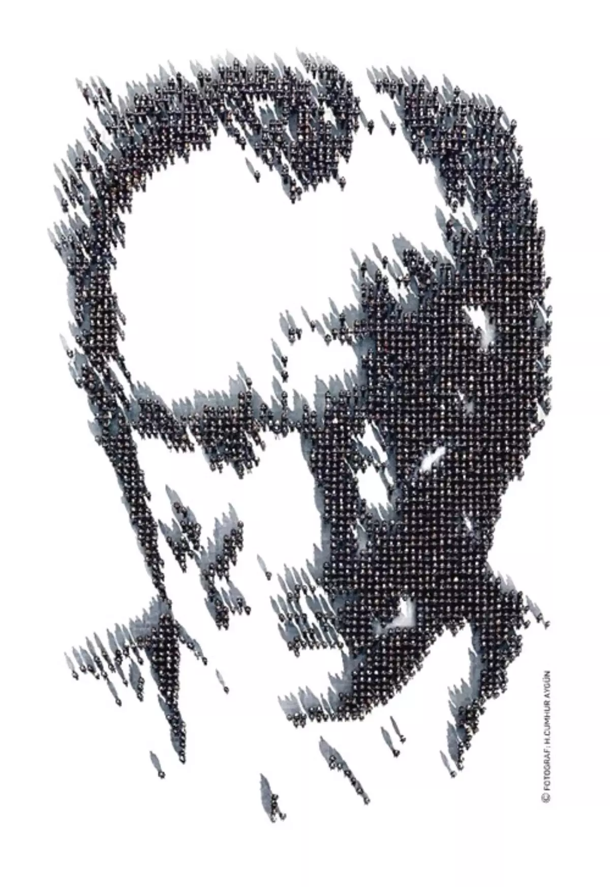 Bursa'da 5 Bin 990 Kişiyle 'Atatürk Portresi'