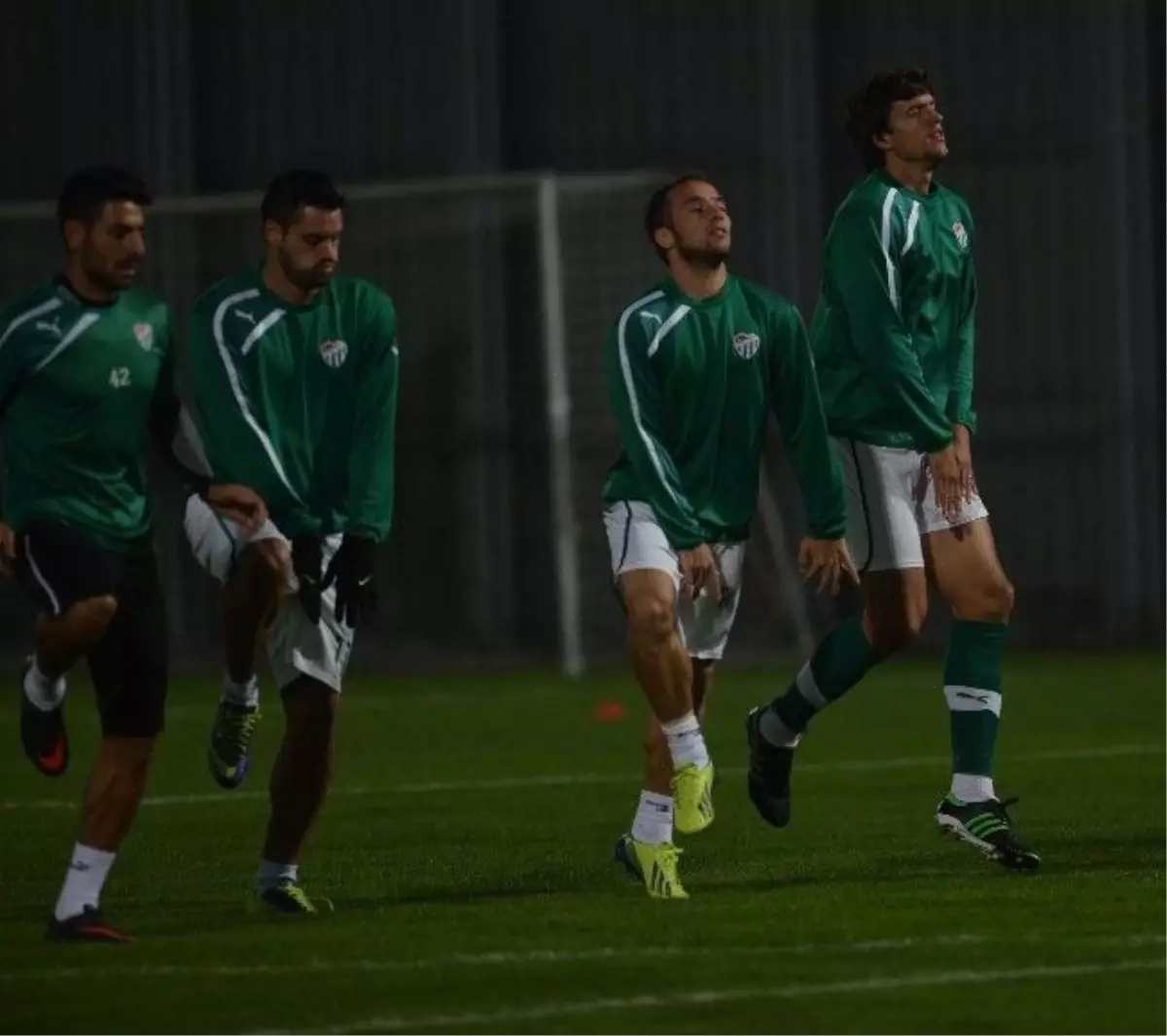 Bursaspor\'da Fenerbahçe Maçı Hazırlıkları