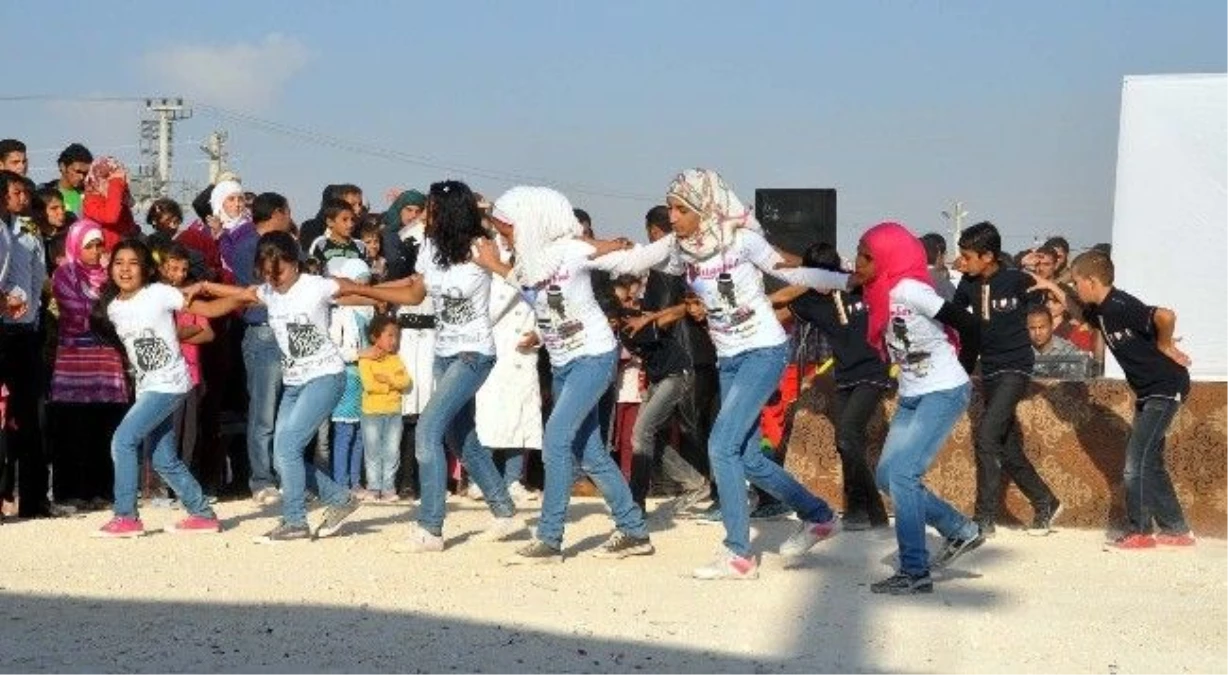 Çadır Kentte 29 Ekim Cumhuriyet Bayramı Kutlaması