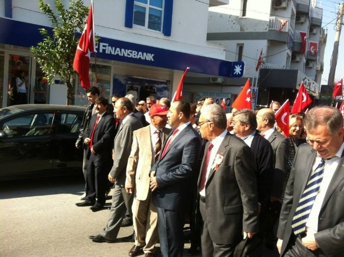 CHP\'li Burak Oğuz\'dan Cumhuriyet Mesajı