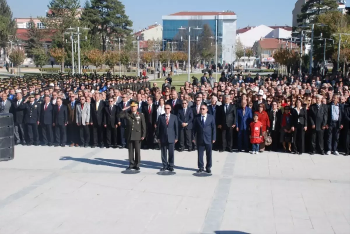 Cumhuriyet\'in 90\'ıncı Yıldönümü Kutlamaları Anıtpark\'ta Başladı.