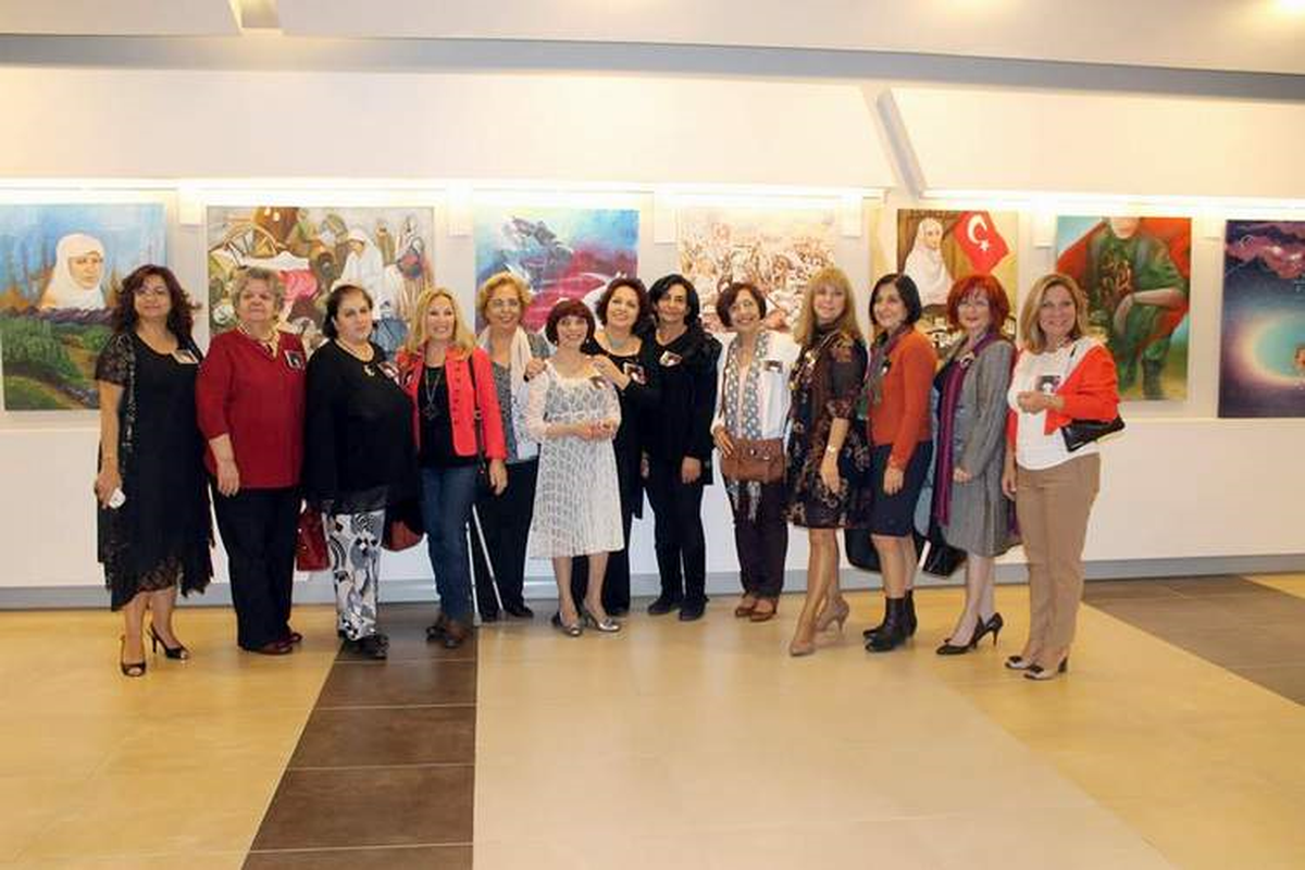 Cumhuriyet Resim Sergisi Açıldı