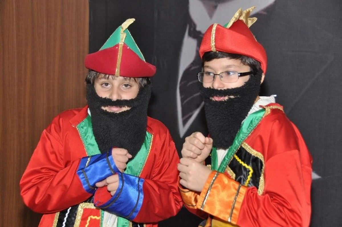 Gkv\'nin Cumhuriyet Oratoryosu Büyüledi