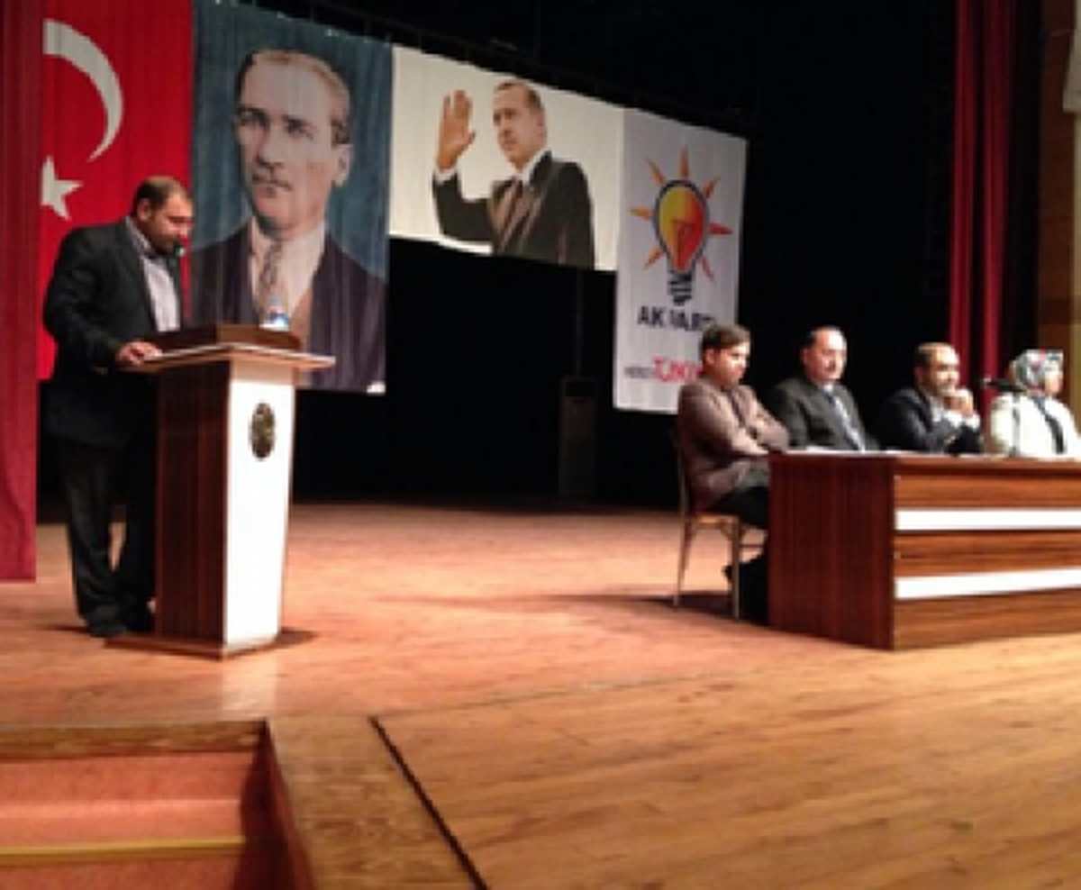 Güneştekin "Demokrasi İçin Mücadele Ettik"