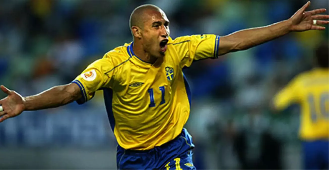 Henrik Larsson Futbola Döndü
