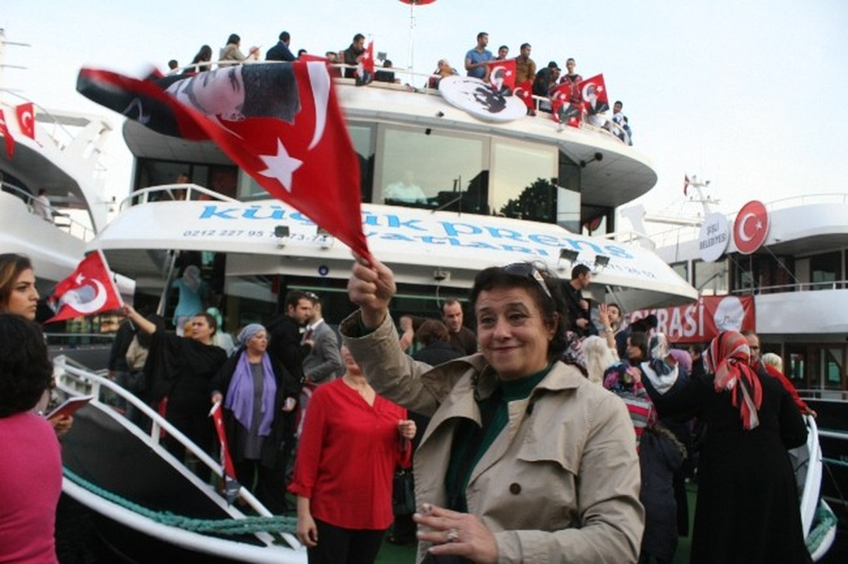 Mustafa Sarıgül: "Kasım\'da İstanbullular Bekledikleri Güzel Haberi Alacak"