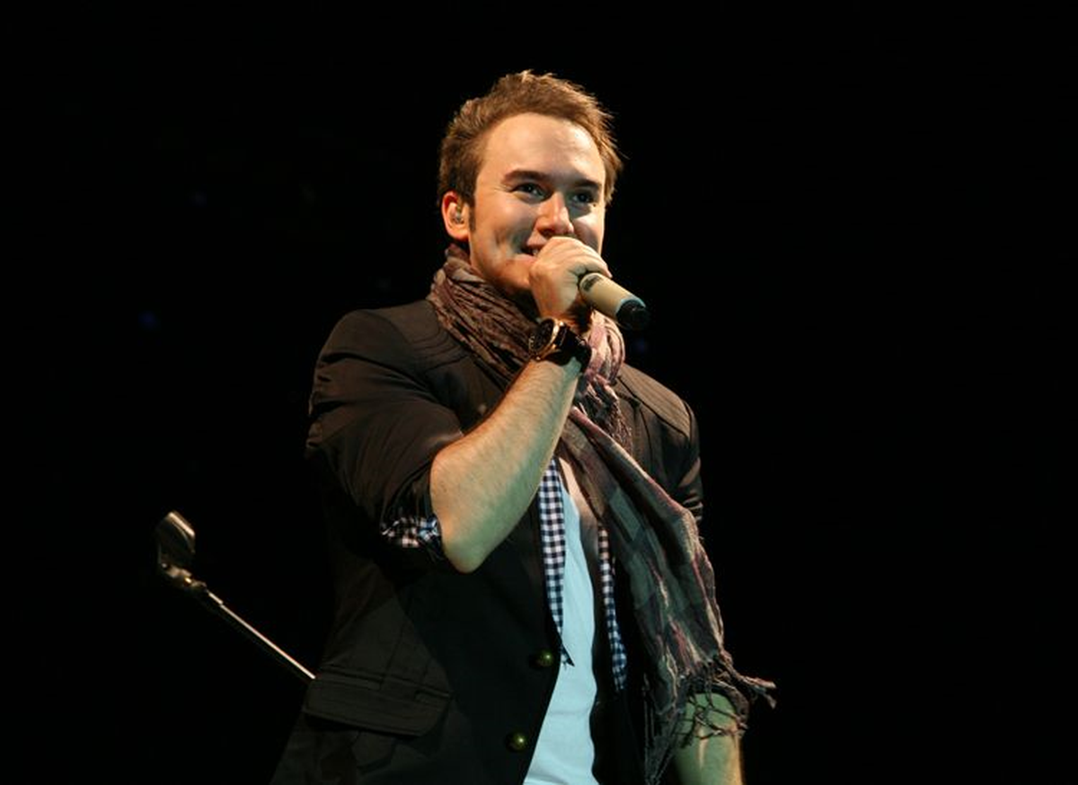 Mustafakemalpaşa\'da Mustafa Ceceli Konser Verecek