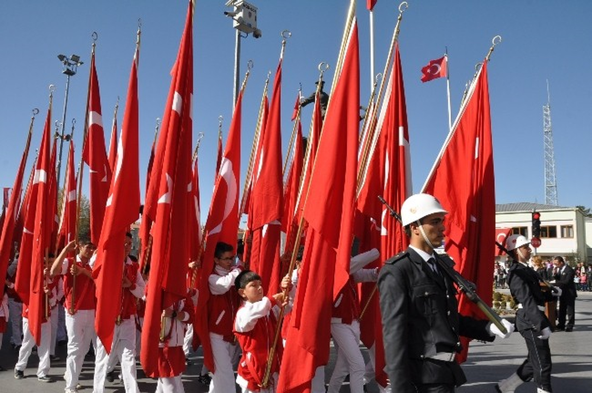 Niğde\'de Cumhuriyet Bayramı Coşkuyla Kutlandı