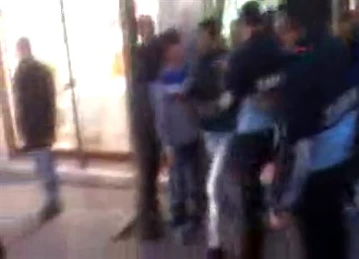 Ordu\'da Seyyar Satıcı ile Zabıta Kavgası