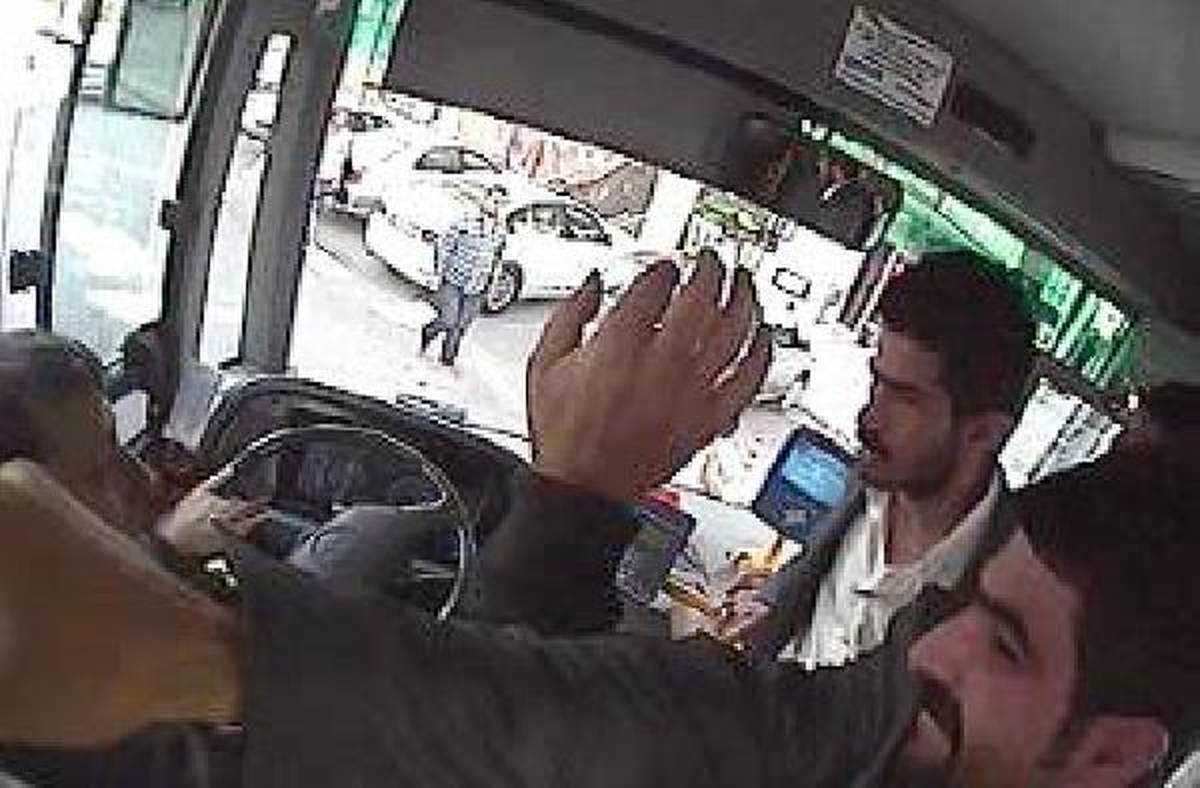 Otobüs Şoförünü Tekme Tokat Dövdüler