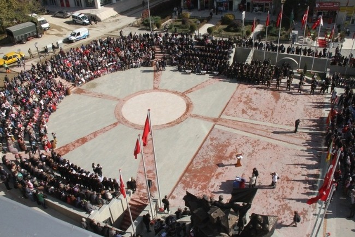 Safranbolu\'da Cumhuriyet Bayramı Törenlerle Kutlandı