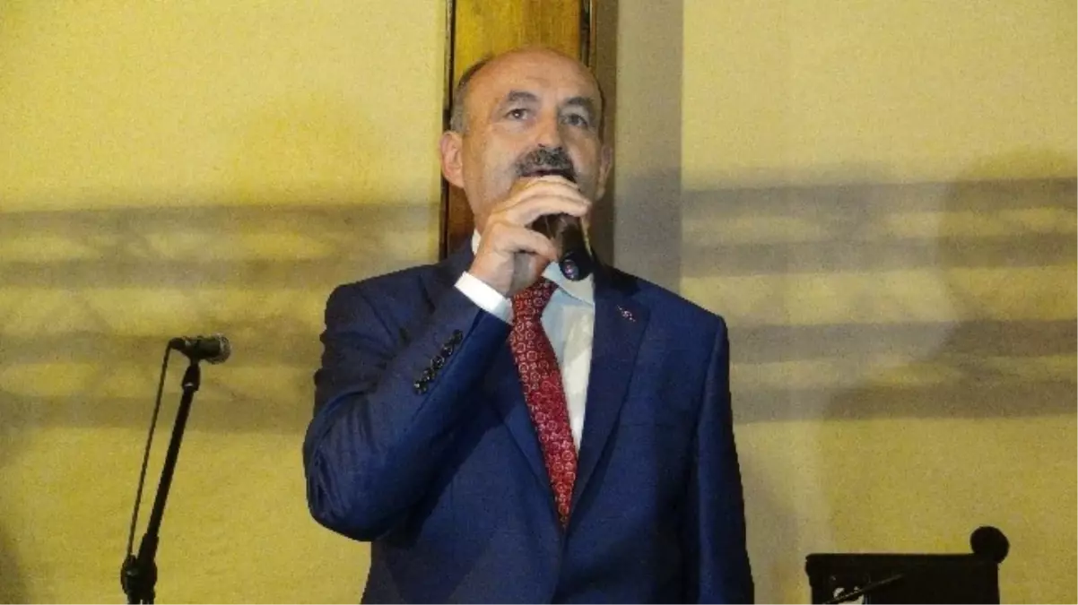 Sağlık Bakanı Müezzinoğlu: "Balkanlara ve Rumeli\'ye Sevgi Hoşgörü Getirdik"