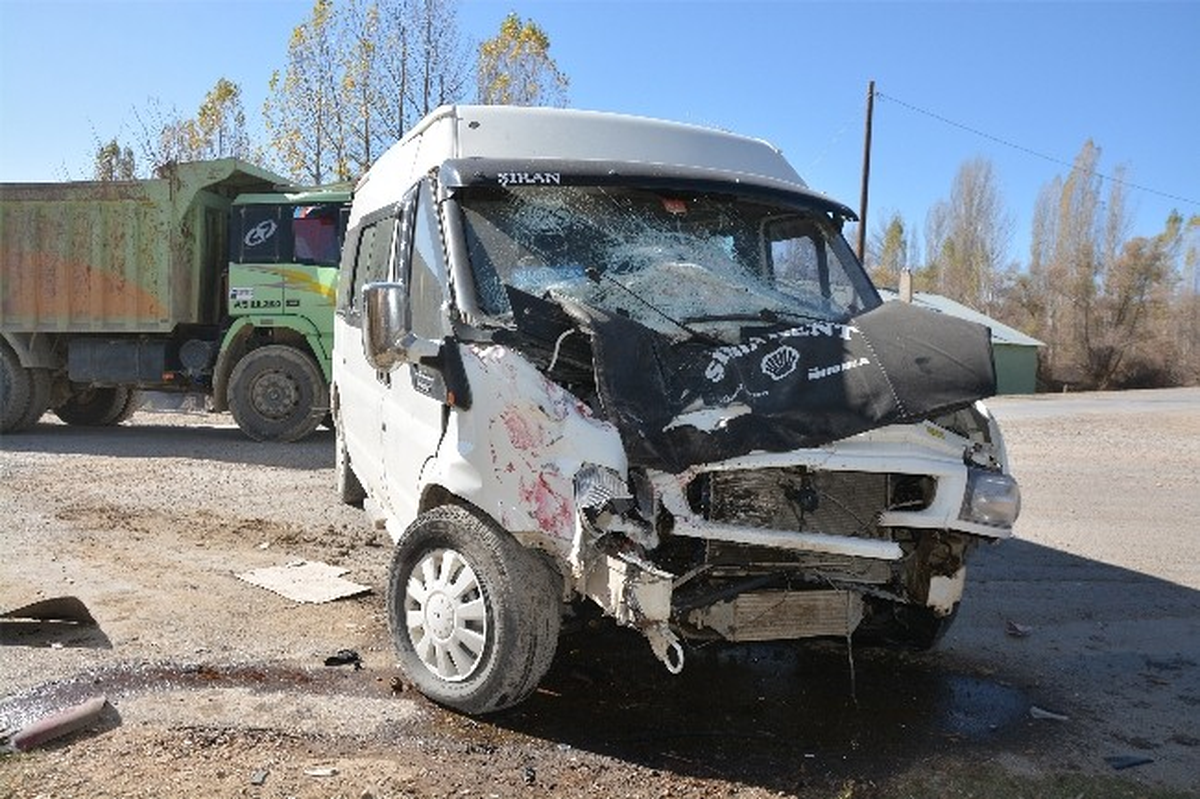 Şiran\'da Trafik Kazası