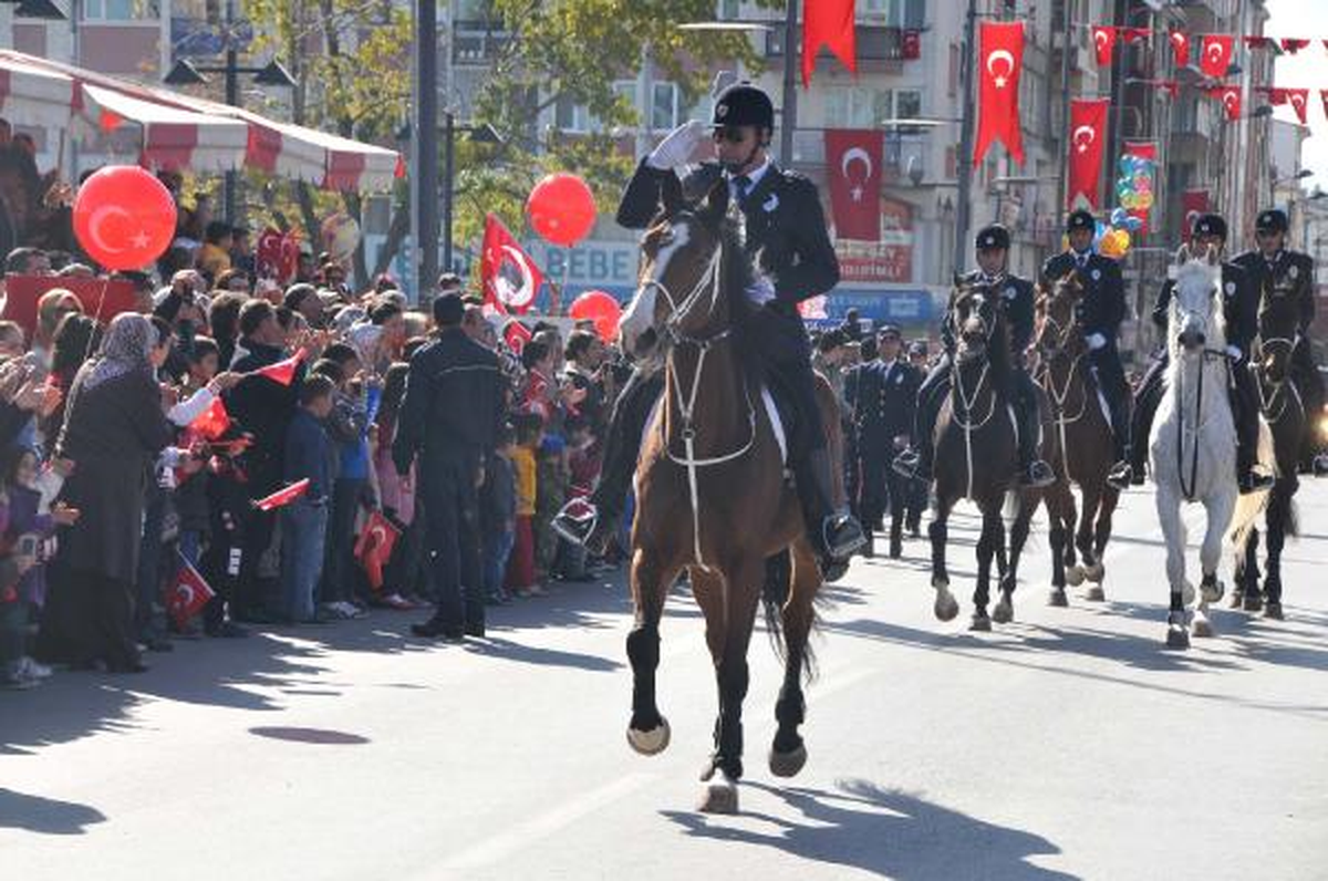 Sivas\'ta Cumhuriyet Bayramı Coşkuyla Kutlandı
