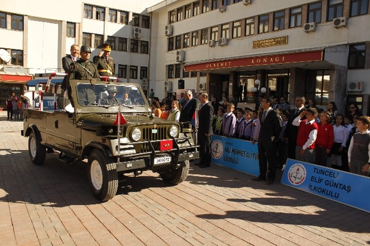 Tunceli\'de Cumhuriyet Bayramı Kutlamaları