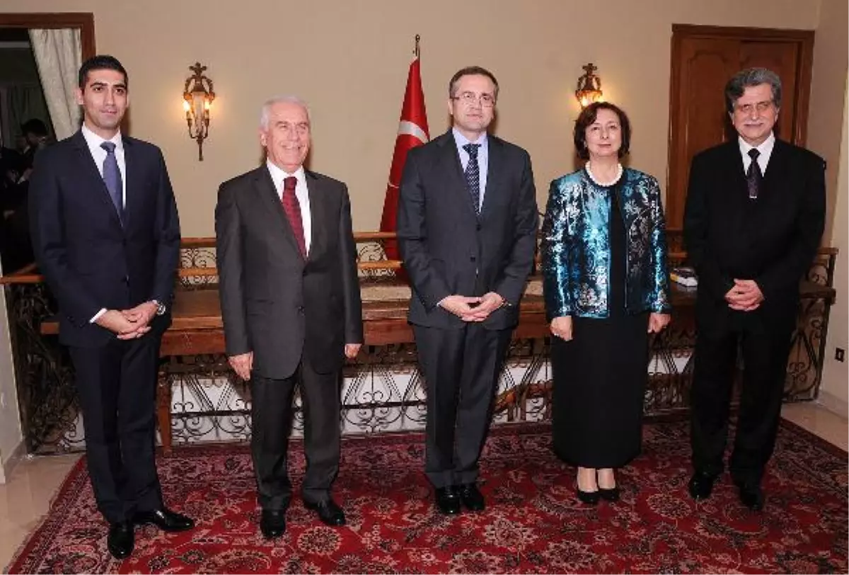 Vatikan Büyükelçiliğinde Cumhuriyet Resepsiyonu Düzenlendi