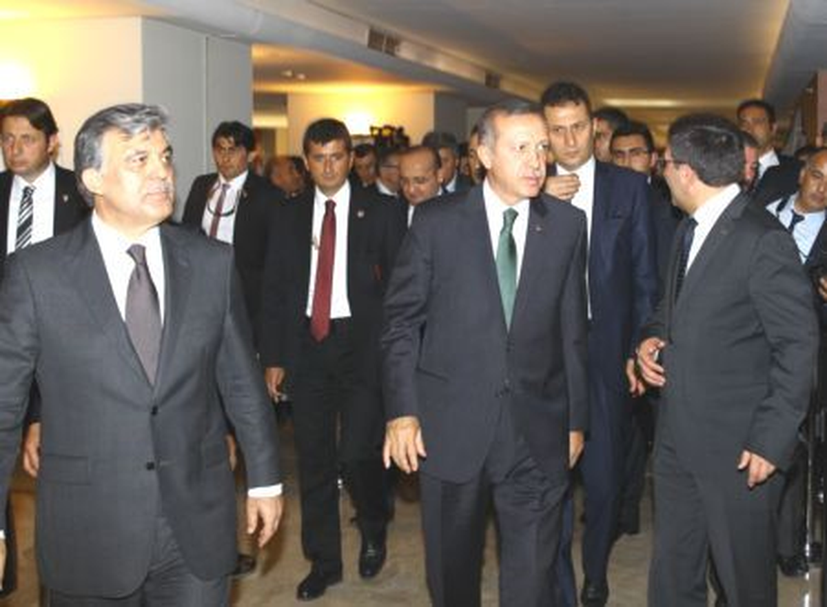 Devletin Zirvesi İzmir\'de Buluştu