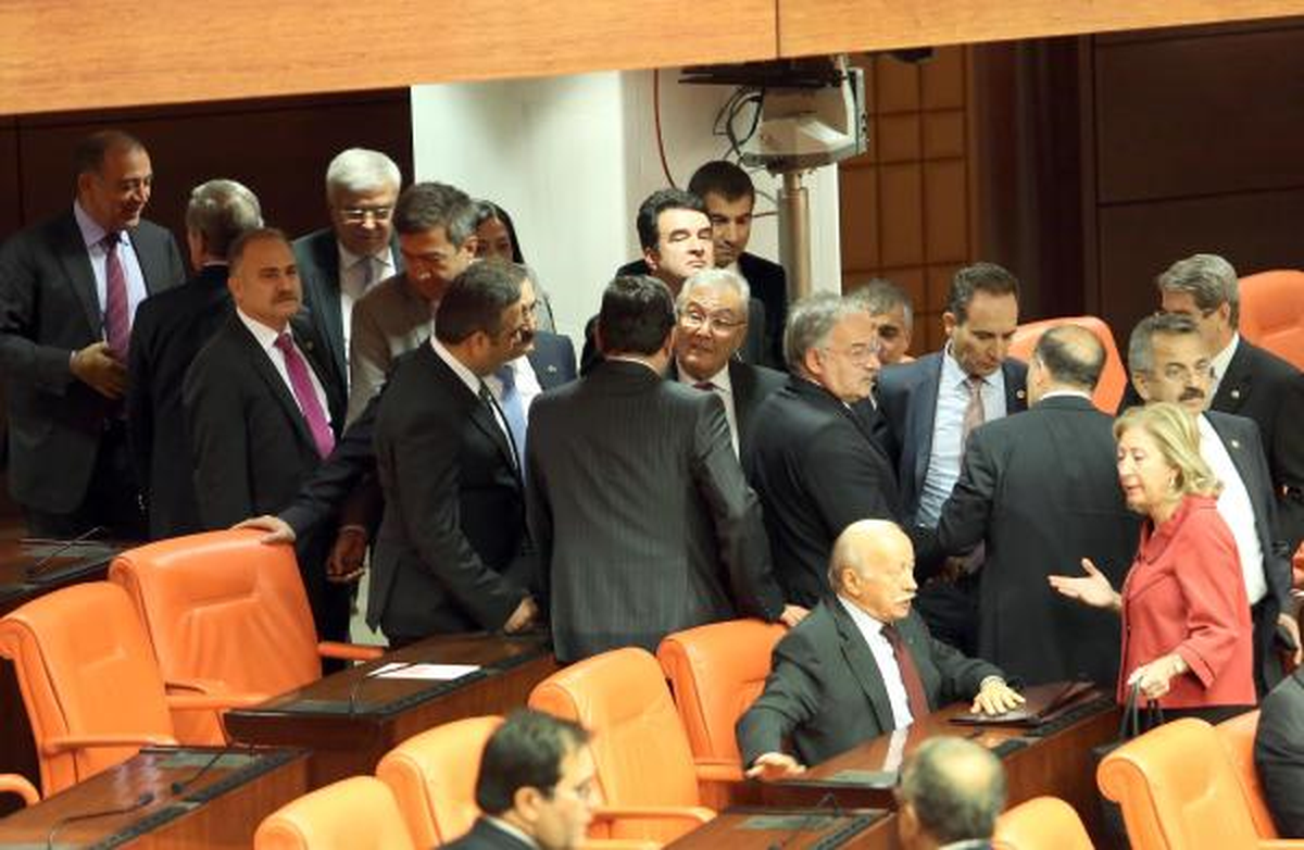 Akşener\'e Hac Tebriği
