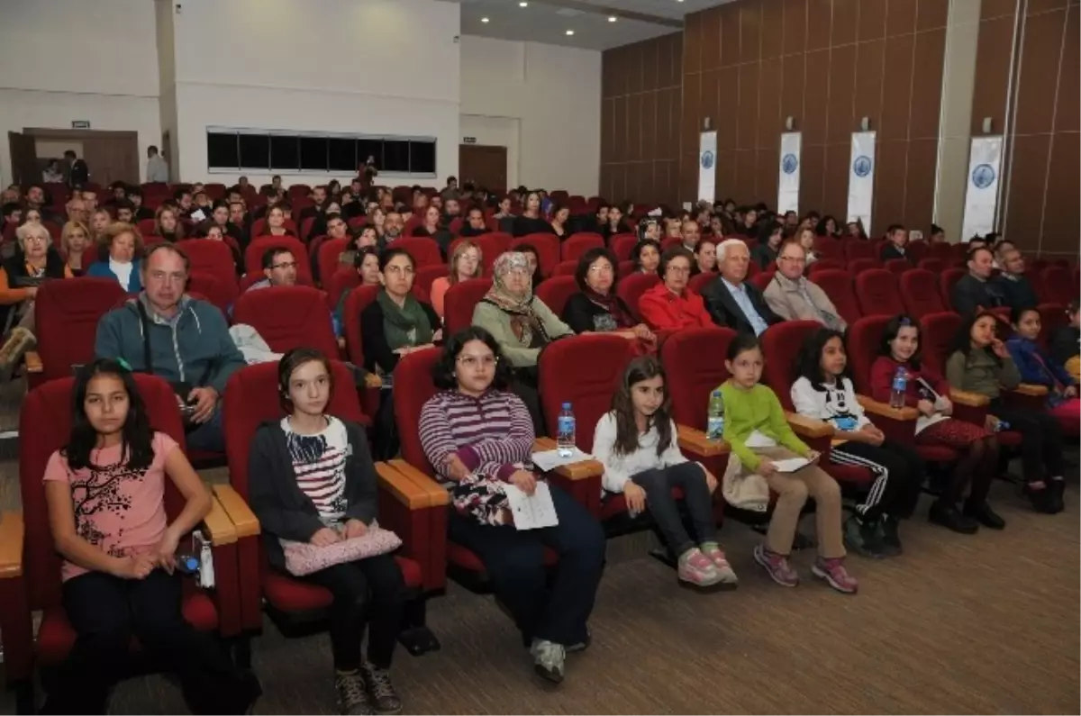 Akü\'de 29 Ekim Cumhuriyet Bayramı Konseri