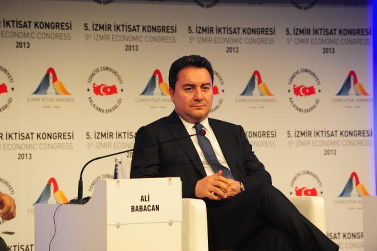 Babacan ve Dünya Bankası Başkanı Kim, Panelde Buluştu