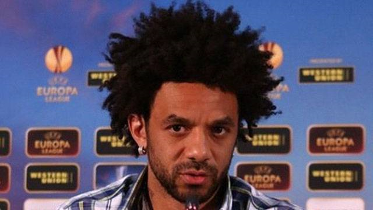 Baronı ve Webo Fenercell İmza Gününe Katıldılar