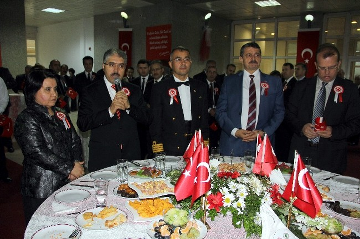 Bartın\'da Cumhuriyet Bayramı Resepsiyonu Düzenlendi
