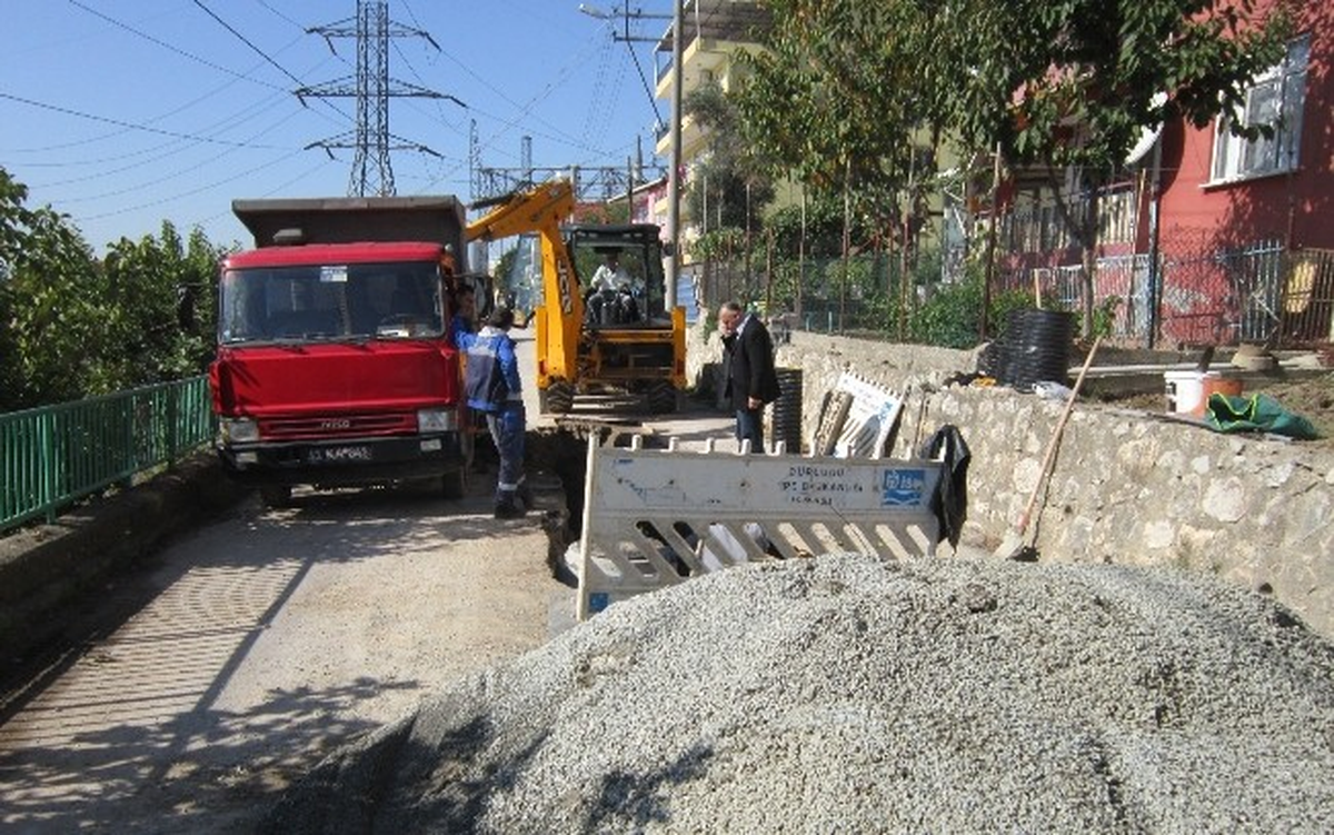 İzmit Belediyesinden Bir Ayda 150 Kazı Ruhsatı