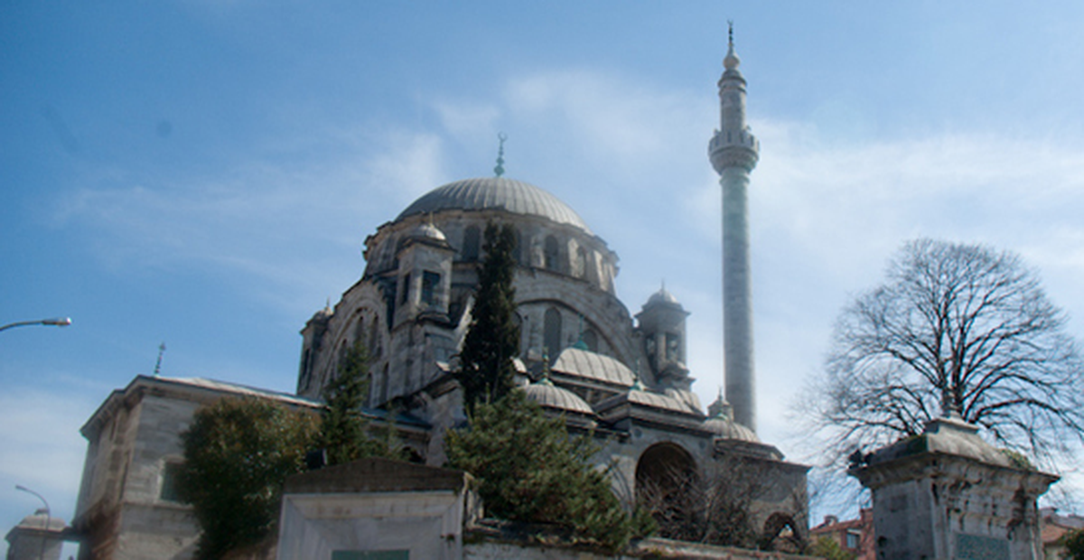 Belediyeler, Borçlarını Cami Satarak Ödedi