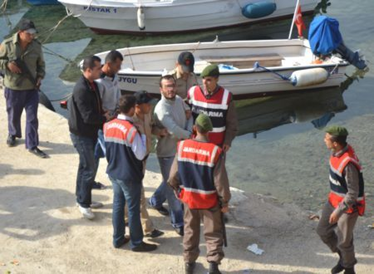 Bodrum\'da 4 İnsan Kaçakçısı Tutuklandı