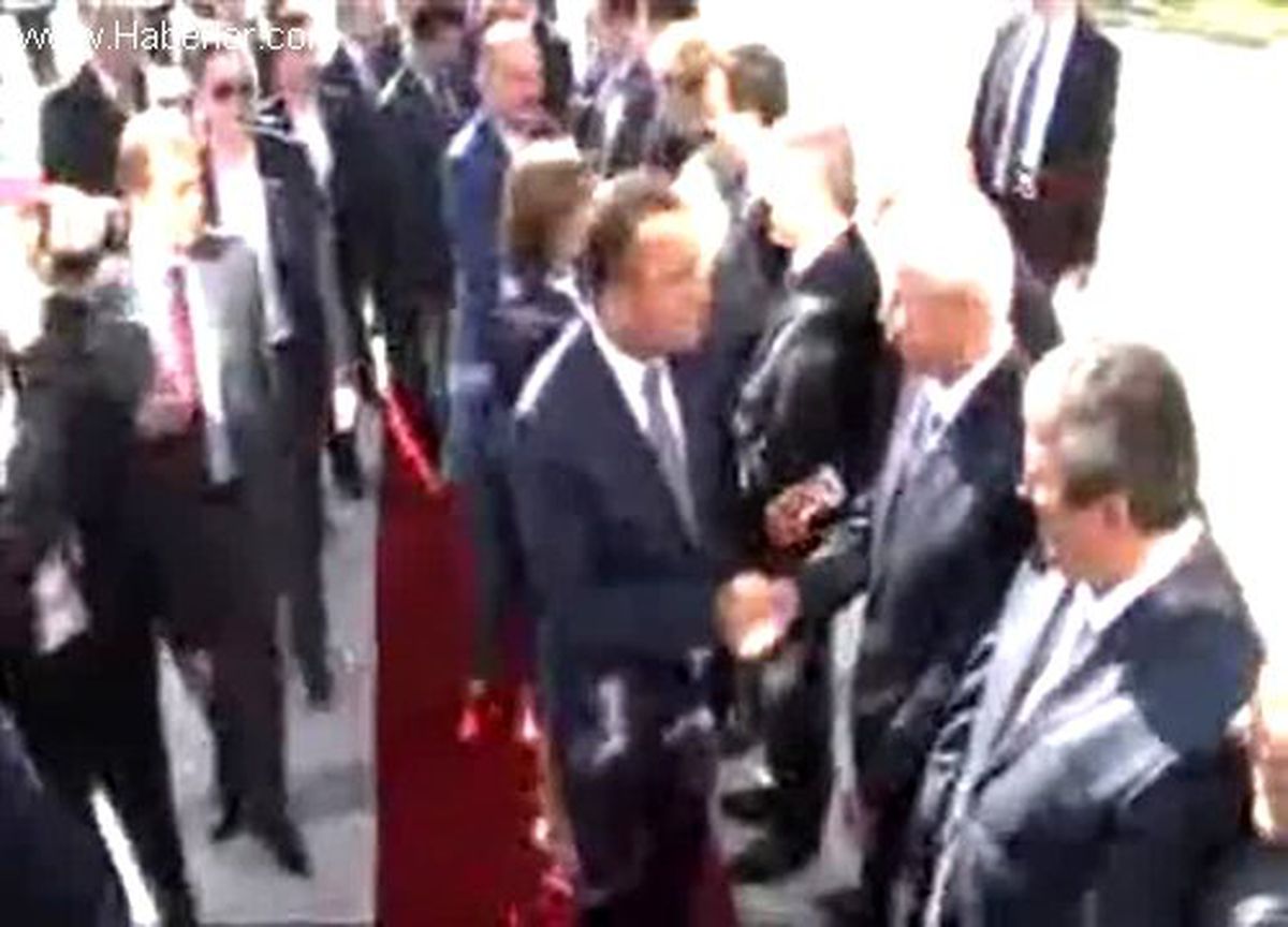 Bozdağ,kılıçdaroğlu\'na Tepki Gösterdi