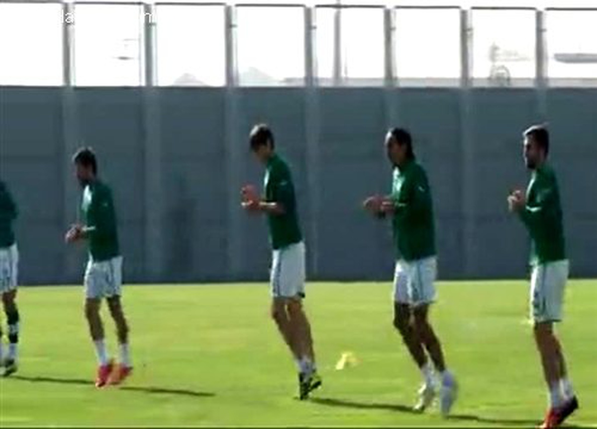 Bursaspor\'da Fenerbahçe maçı hazırlıkları sürüyor