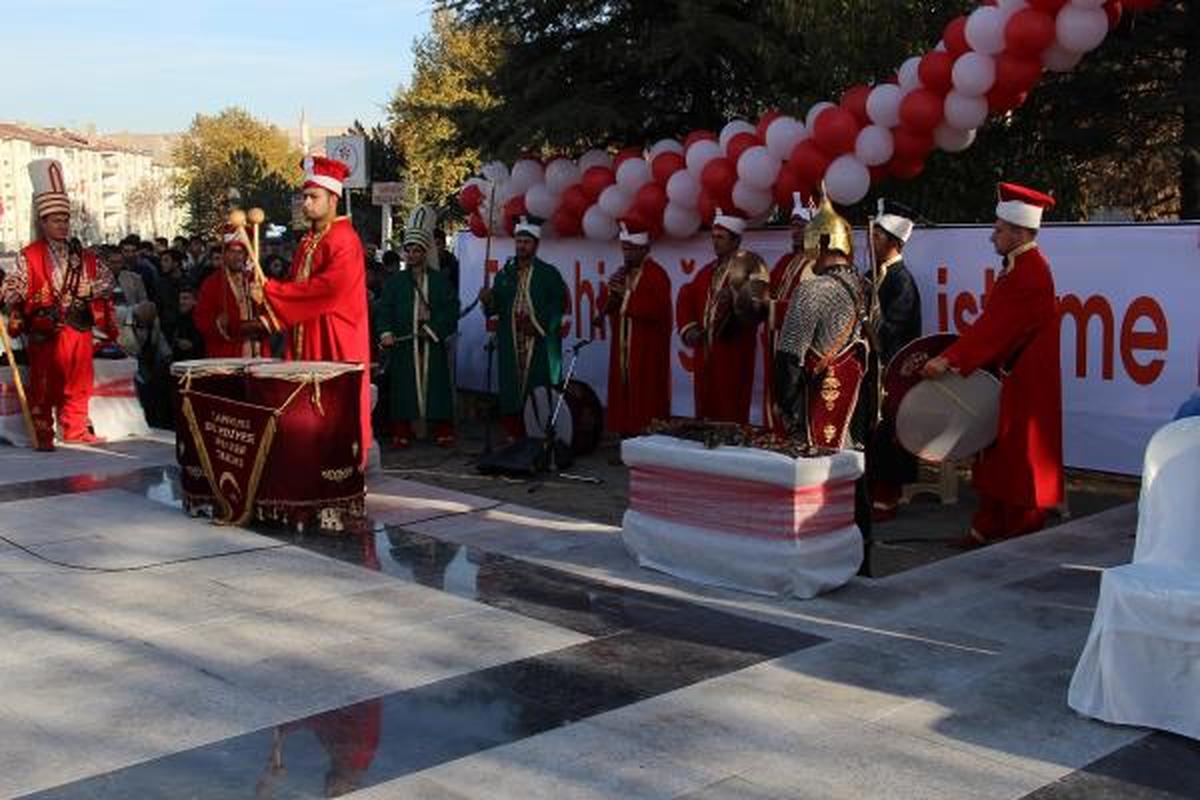 Çankırı\'da Şehitler Anıtı Açıldı