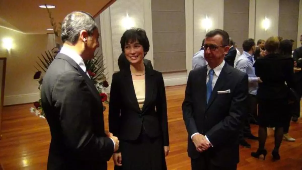 Cenevre\'de Cumhuriyet Resepsiyonu