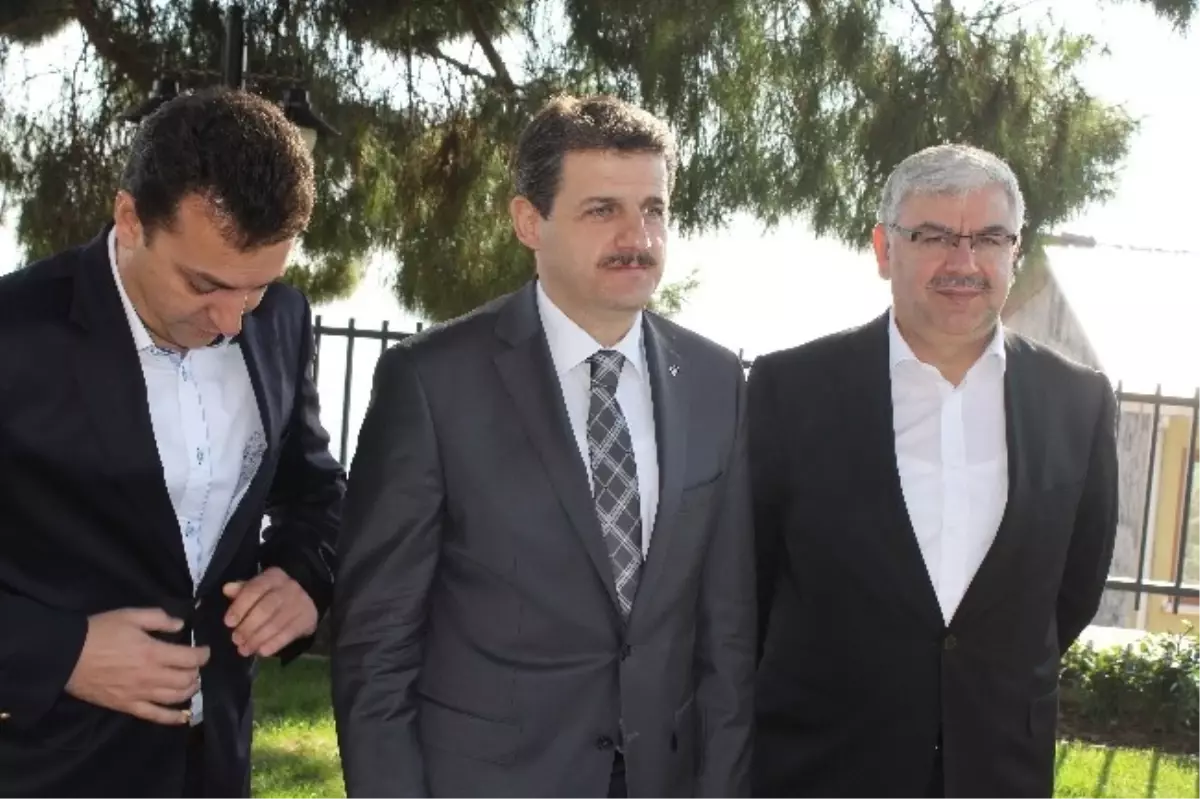 Civelek Gündemi Değerlendirdi