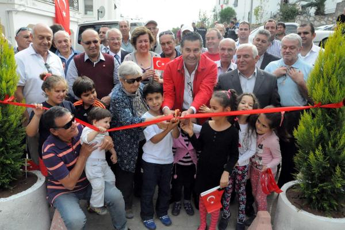 Çocuklar Dövizlerle Park İstedi