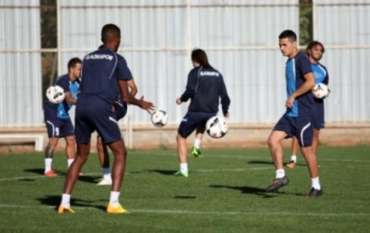 Elazığspor, Trabzonspor Maçı Hazırlıklarına Başladı