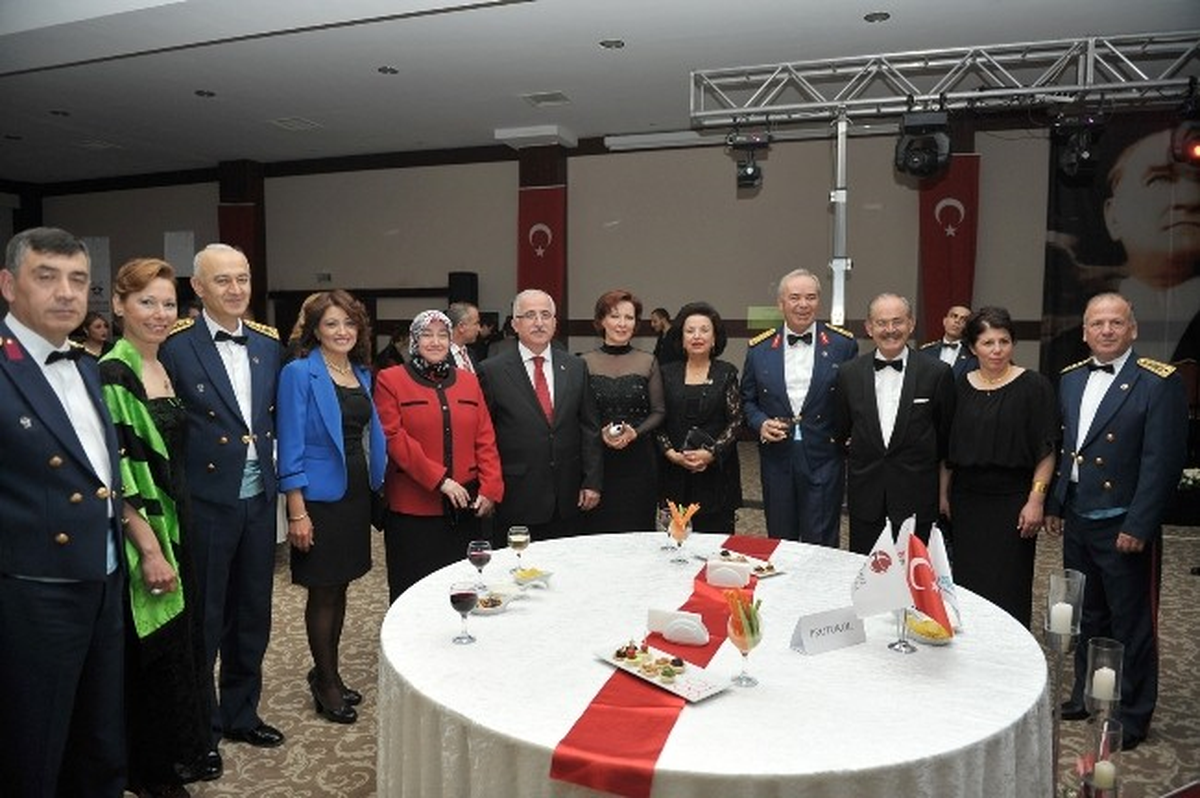 Eskişehir\'de \'Cumhuriyet Bayramı\' Resepsiyonu